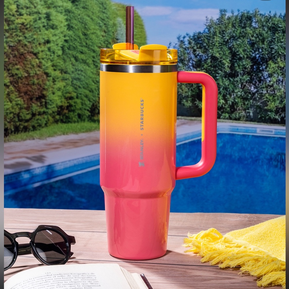 Starbucks x Stanley Mexico Sunrise Gradient 30oz